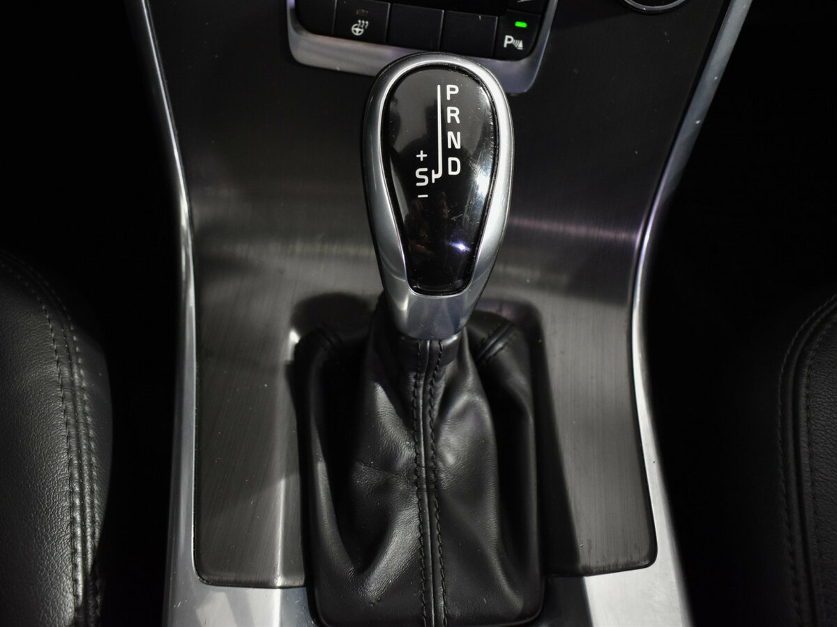 Volvo XC60 с пробегом — 2014 год. Фото: #15