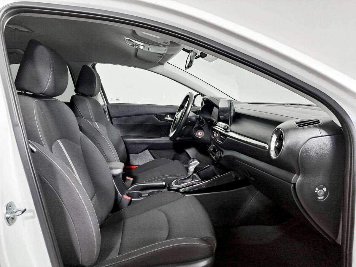 Kia Cerato с пробегом — 2021 год. Фото: #5