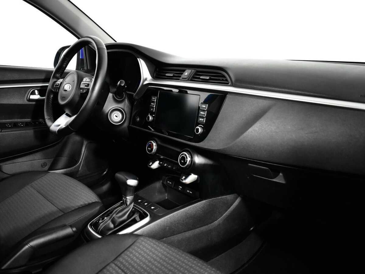 Kia Rio с пробегом — 2020 год. Фото: #8