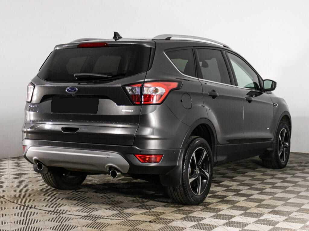 Ford Kuga с пробегом — 2017 год. Фото: #4