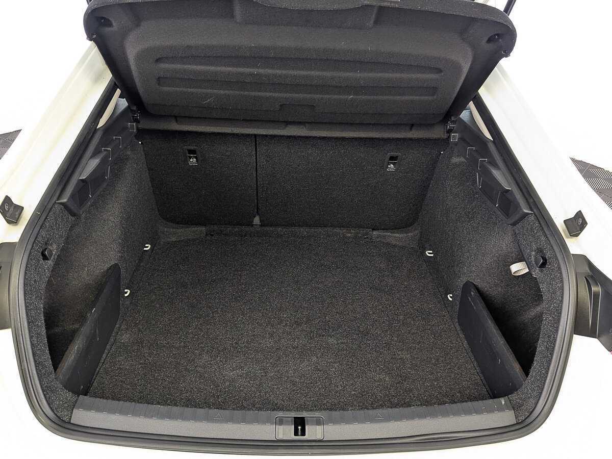 Skoda Octavia с пробегом — 2021 год. Фото: #9