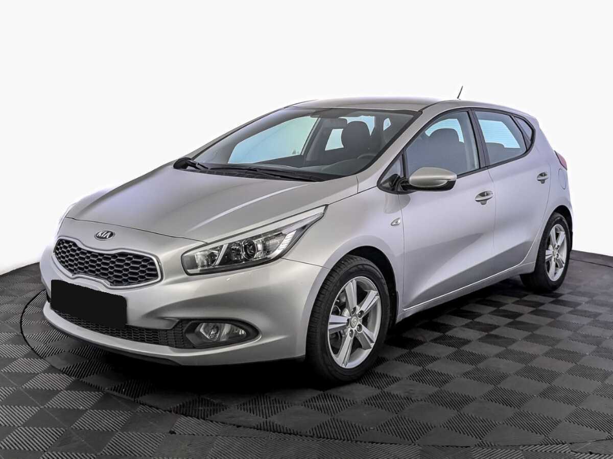 Kia Ceed с пробегом — 2015 год. Фото: #0