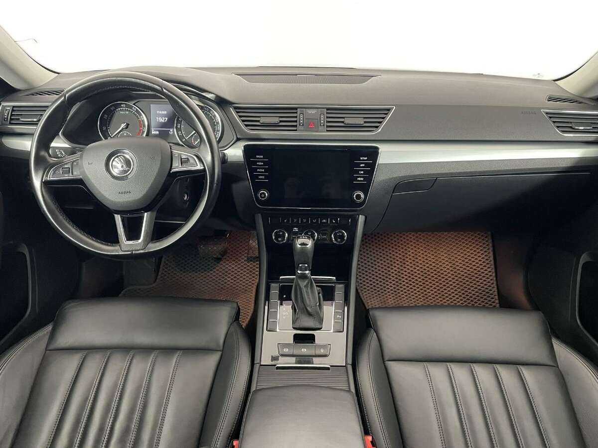 Skoda Superb с пробегом — 2018 год. Фото: #6