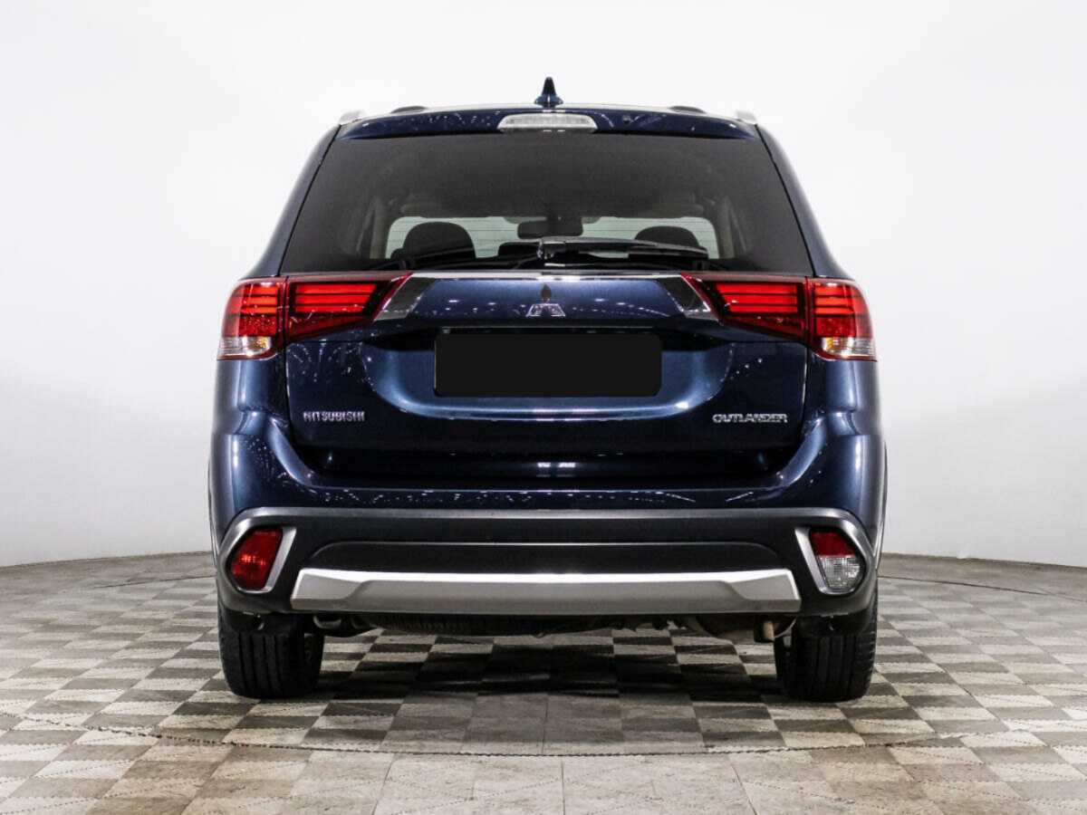 Mitsubishi Outlander с пробегом — 2018 год. Фото: #5