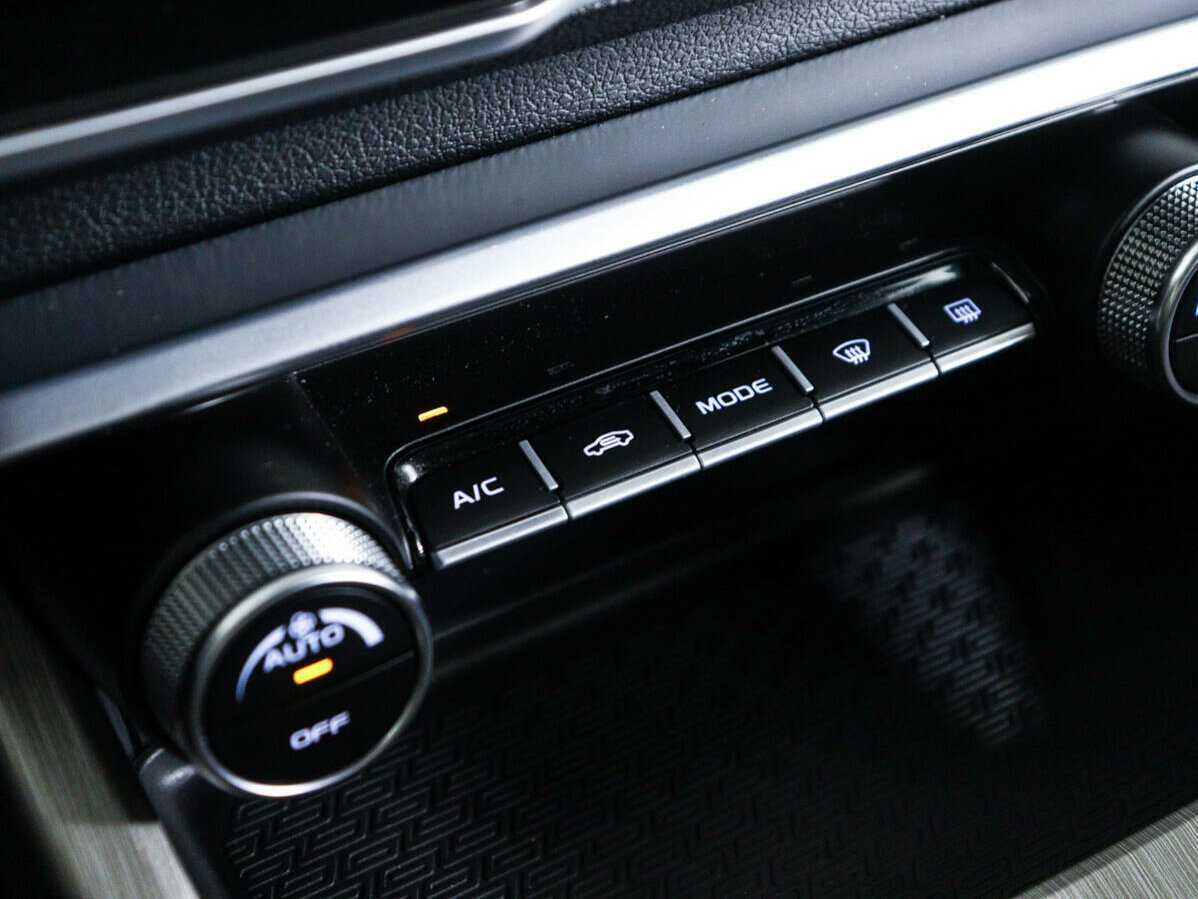 Geely Coolray с пробегом — 2023 год. Фото: #20