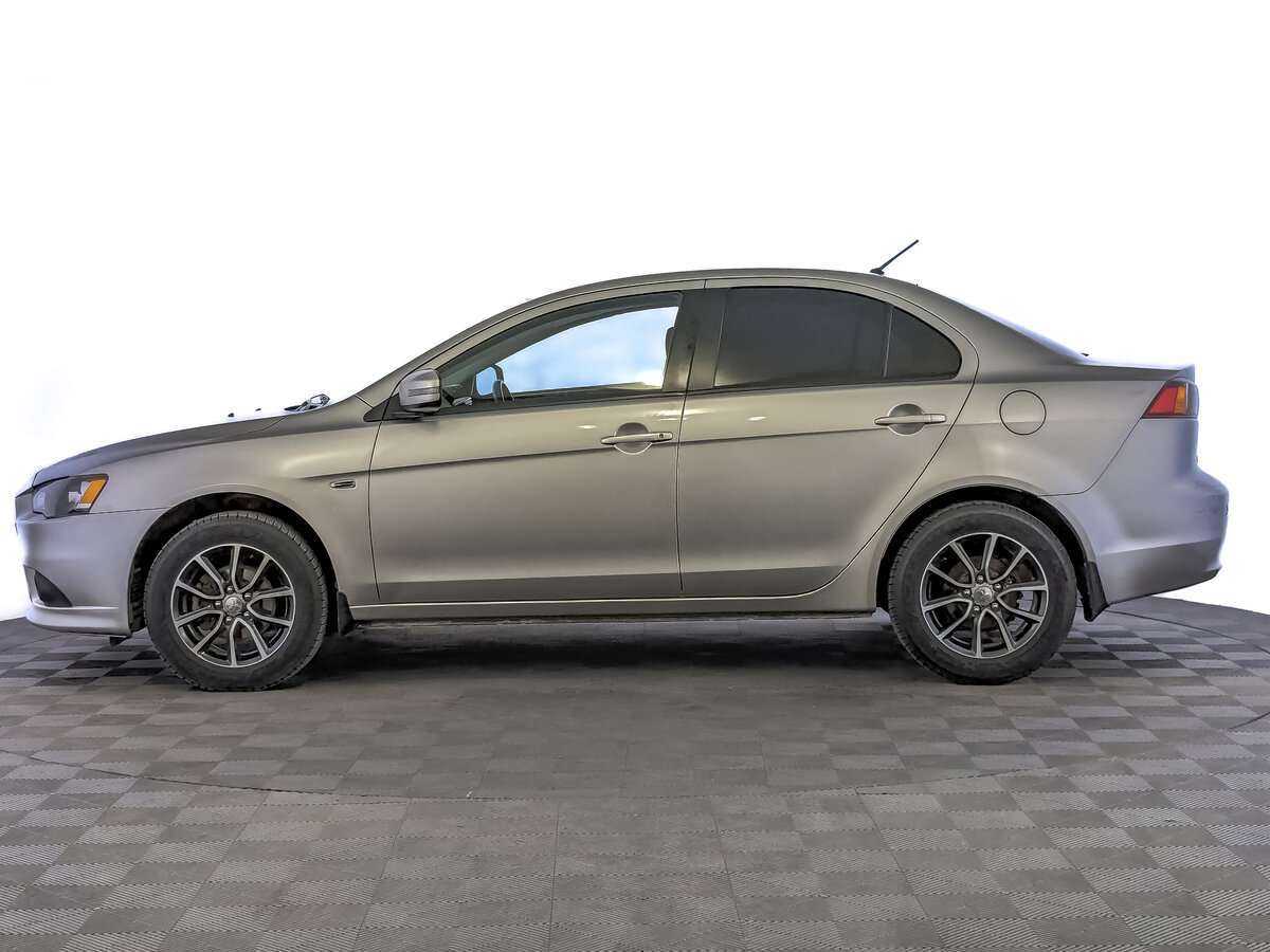 Mitsubishi Lancer с пробегом — 2015 год. Фото: #7