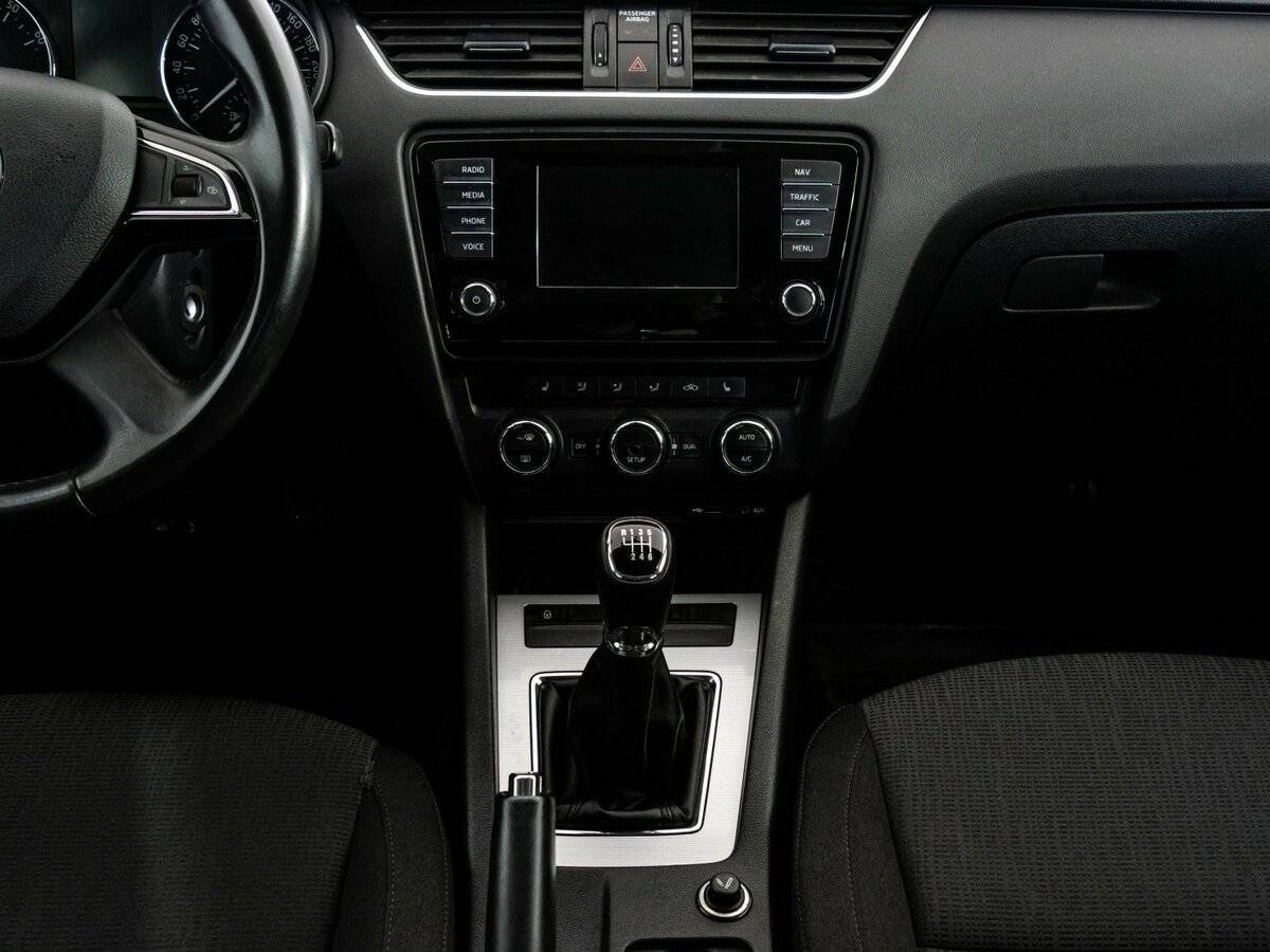 Skoda Octavia с пробегом — 2013 год. Фото: #14