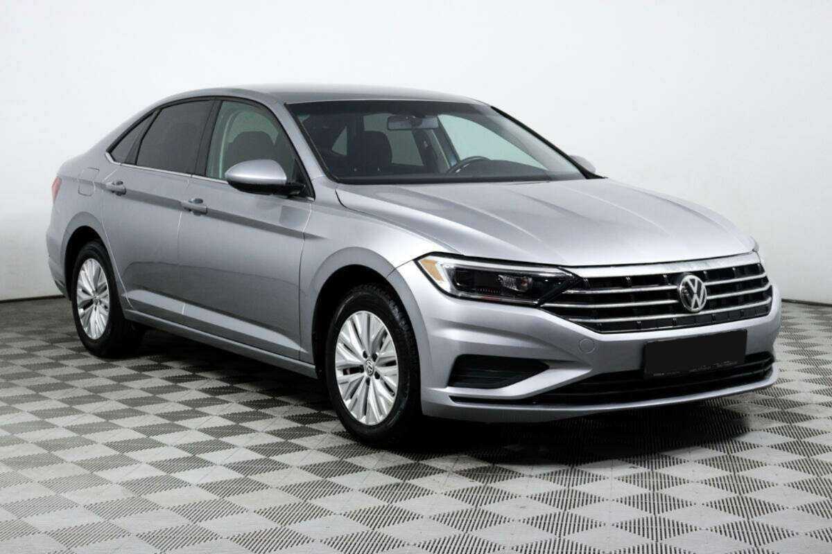 Volkswagen Jetta с пробегом — 2019 год. Фото: #2