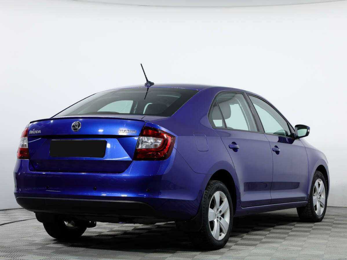 Skoda Rapid с пробегом — 2017 год. Фото: #4