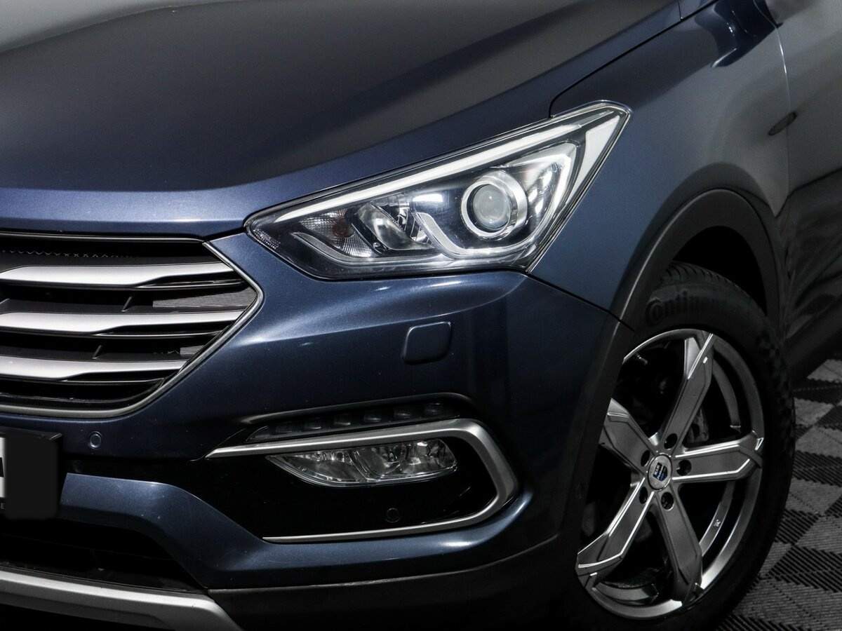 Hyundai Santa Fe с пробегом — 2016 год. Фото: #11