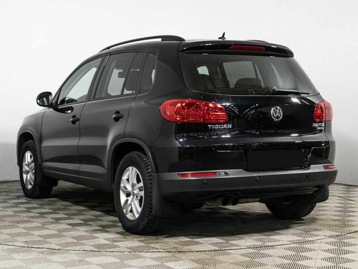 Volkswagen Tiguan с пробегом — 2015 год. Фото: #6