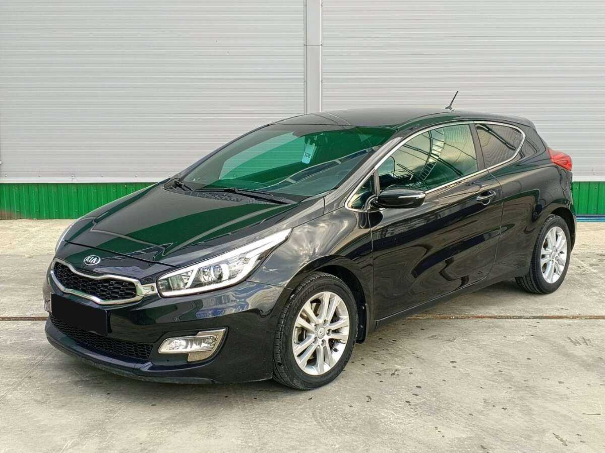 Kia Ceed с пробегом — 2015 год. Фото: #0