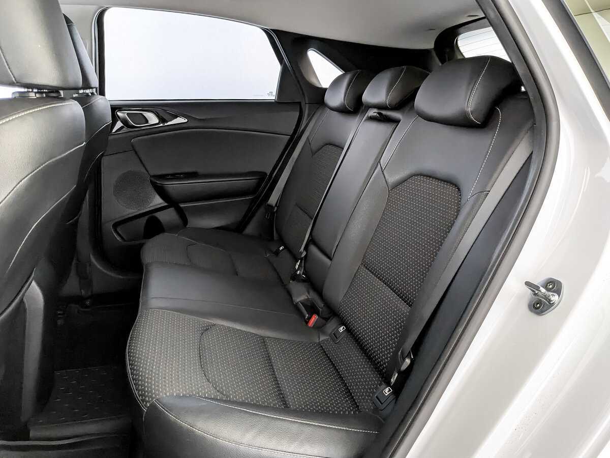 Kia Ceed с пробегом — 2020 год. Фото: #11