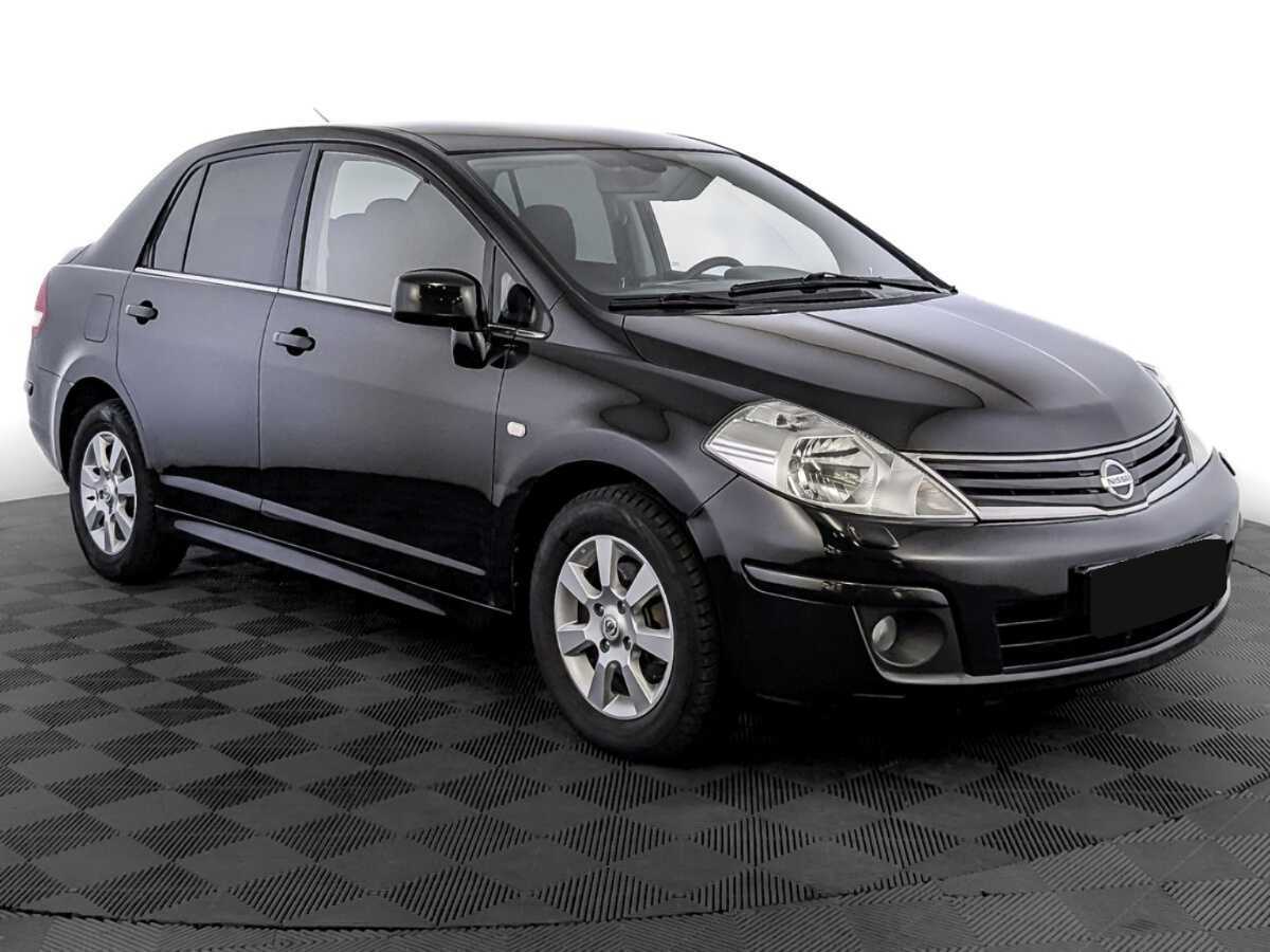 Nissan Tiida с пробегом — 2013 год. Фото: #2