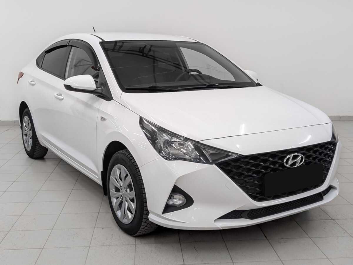 Hyundai Solaris с пробегом — 2021 год. Фото: #2