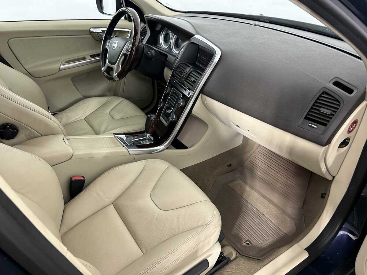 Volvo XC60 с пробегом — 2012 год. Фото: #13