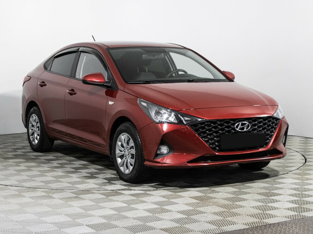 Hyundai Solaris с пробегом — 2021 год. Фото: #2