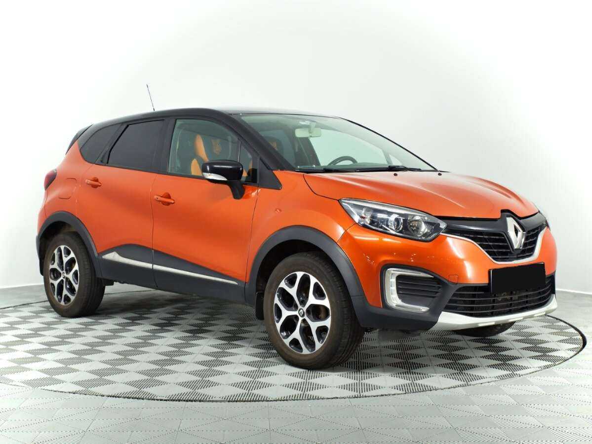 Renault Kaptur с пробегом — 2016 год. Фото: #2