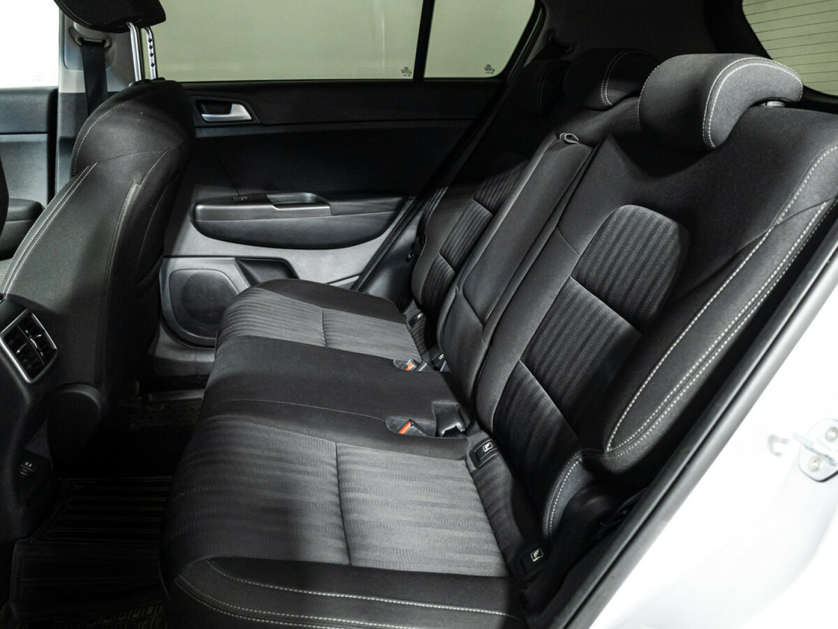 Kia Sportage с пробегом — 2018 год. Фото: #9