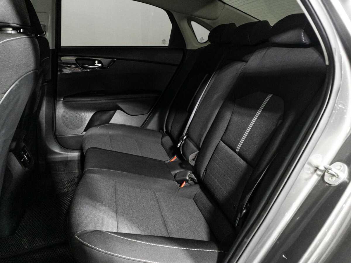 Kia Cerato с пробегом — 2020 год. Фото: #9