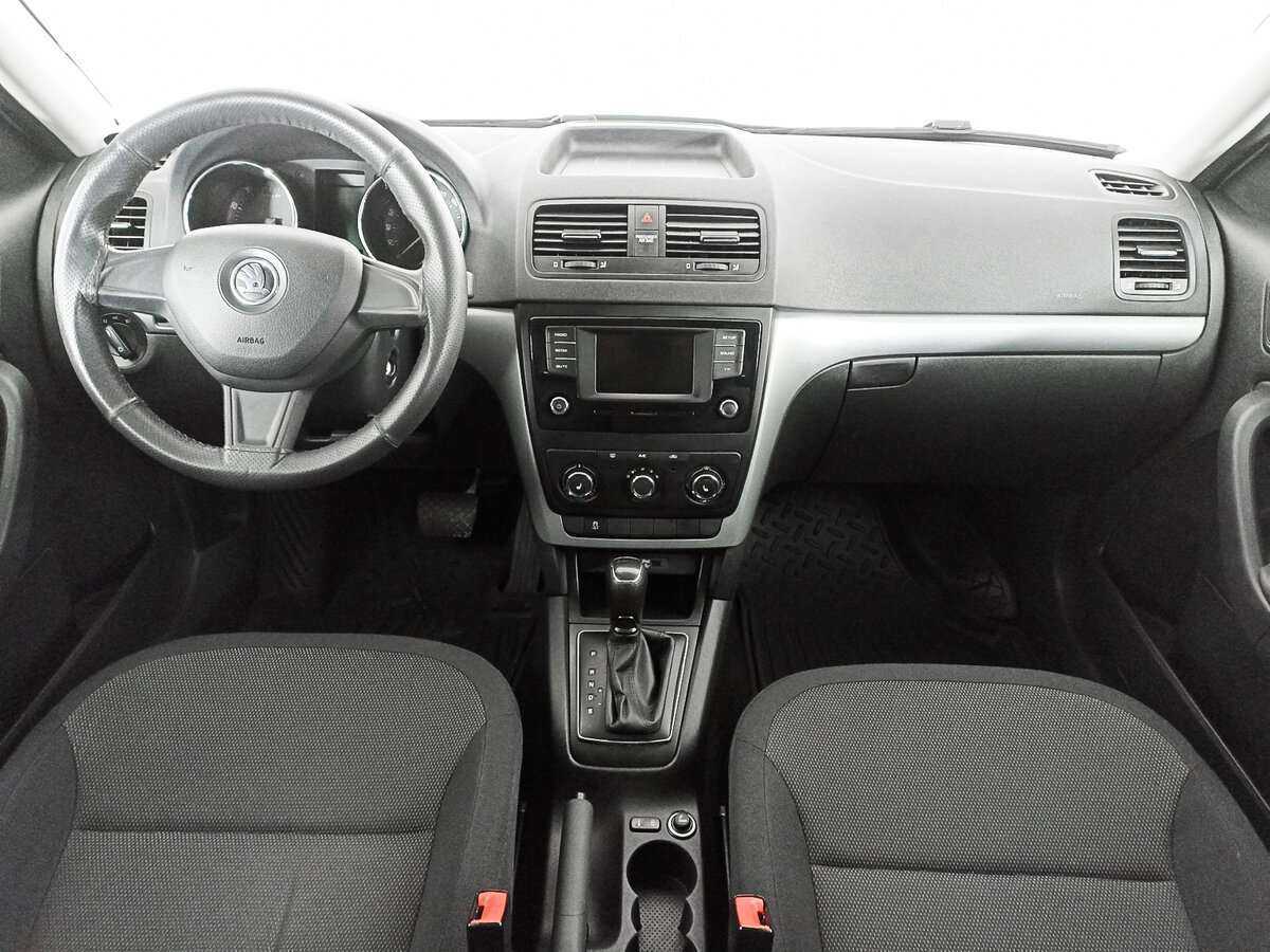 Skoda Yeti с пробегом — 2015 год. Фото: #11