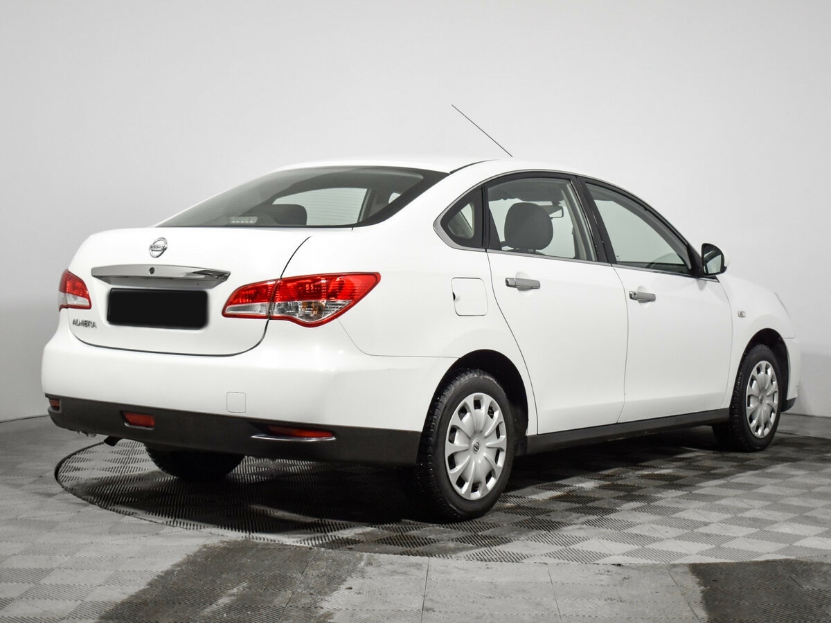 Nissan Almera с пробегом — 2013 год. Фото: #3