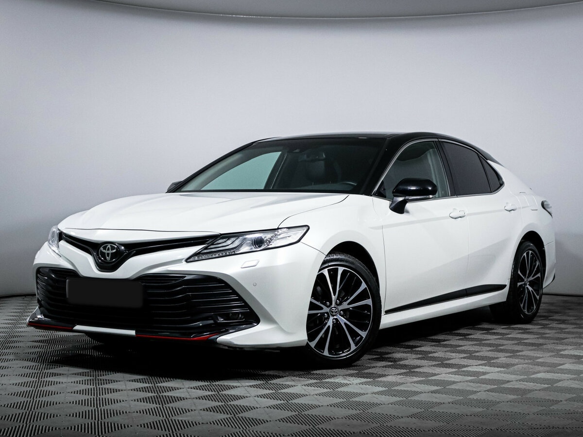Toyota Camry с пробегом — 2020 год. Посмотреть фото