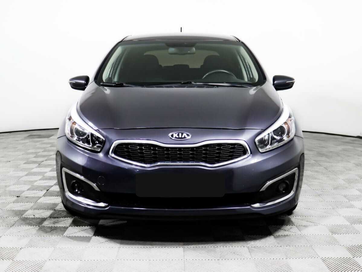 Kia Ceed с пробегом — 2015 год. Фото: #1
