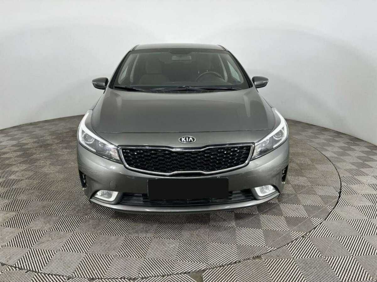 Kia Cerato с пробегом — 2019 год. Фото: #1