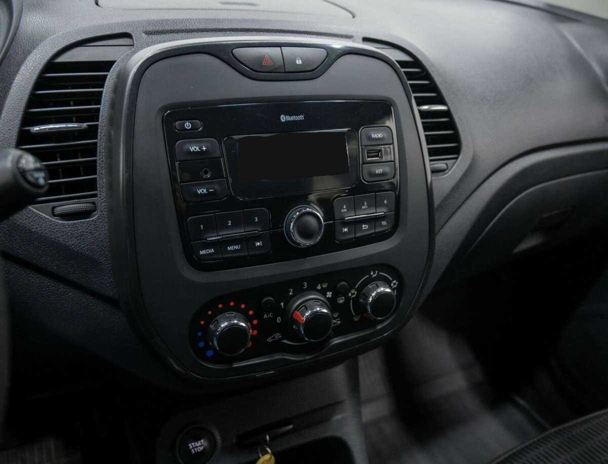 Renault Kaptur с пробегом — 2018 год. Фото: #15