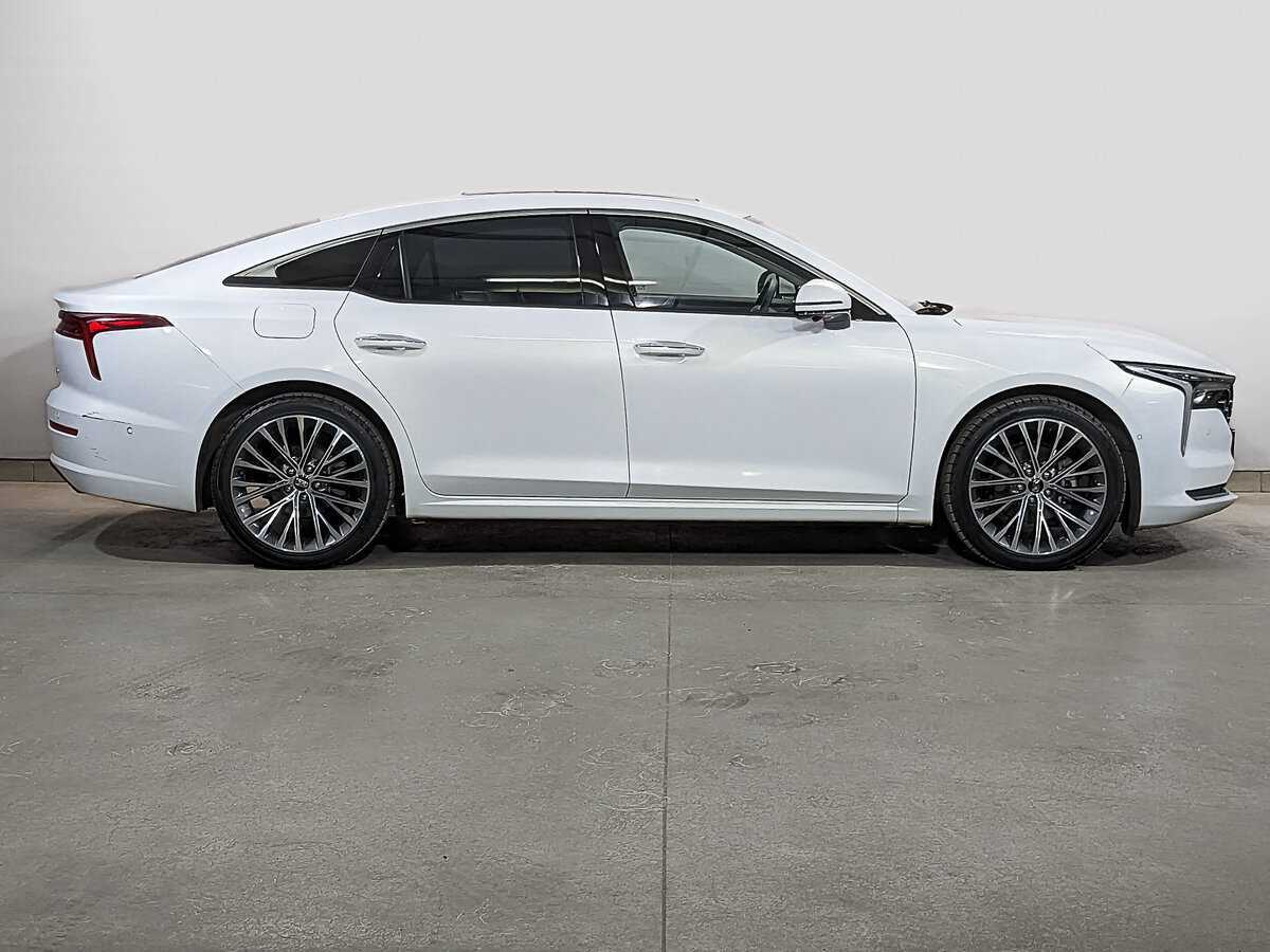 FAW Bestune B70 с пробегом — 2023 год. Фото: #3