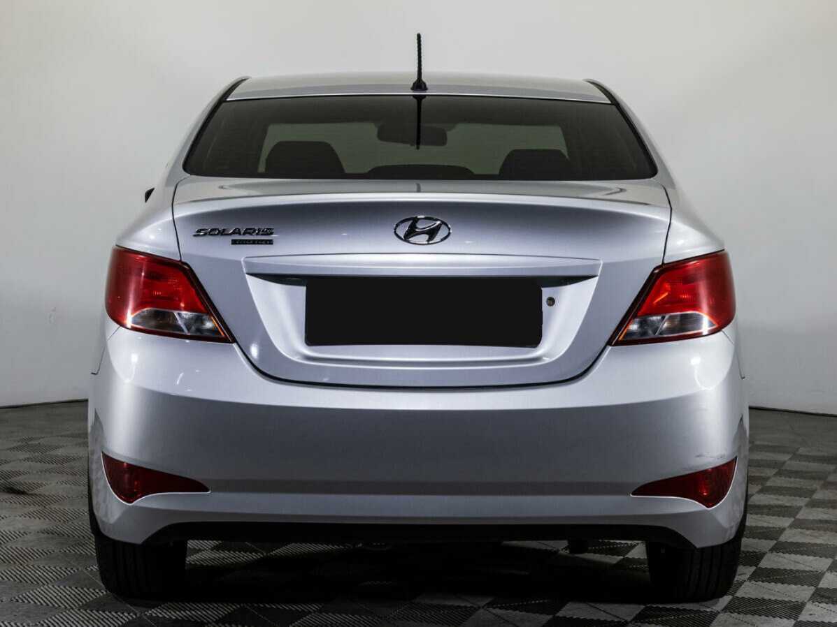 Hyundai Solaris с пробегом — 2016 год. Фото: #5