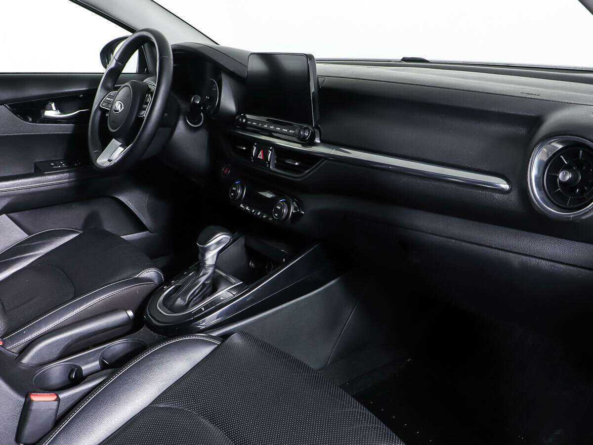 Kia Cerato с пробегом — 2018 год. Фото: #8
