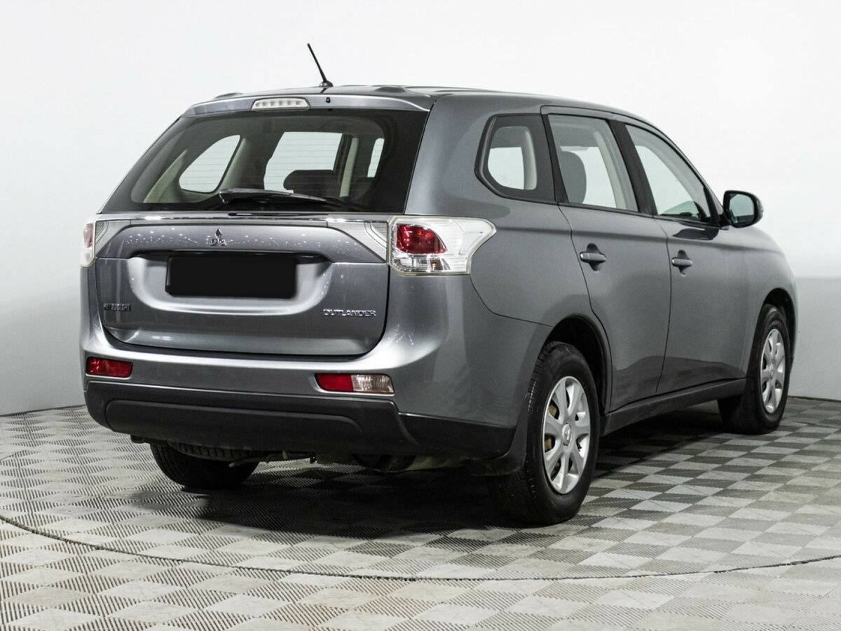 Mitsubishi Outlander с пробегом — 2013 год. Фото: #4