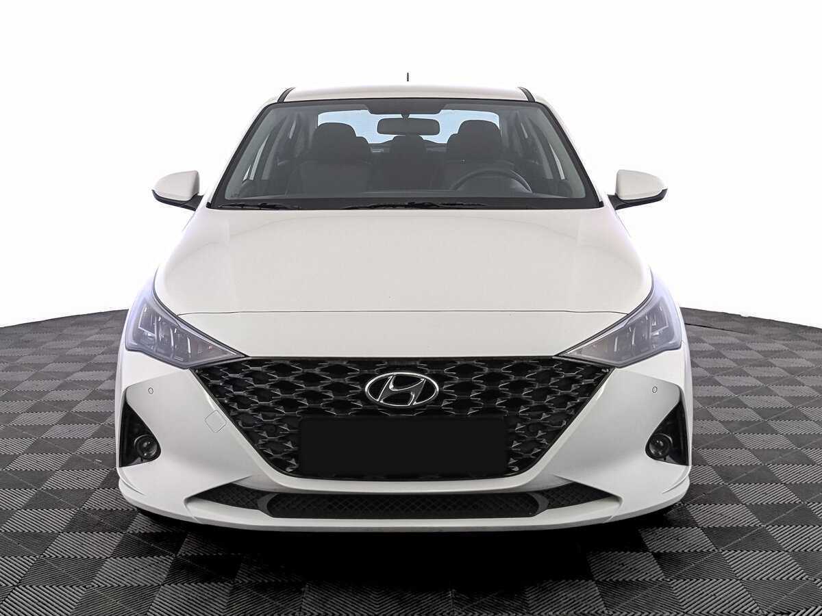 Hyundai Solaris с пробегом — 2021 год. Фото: #1