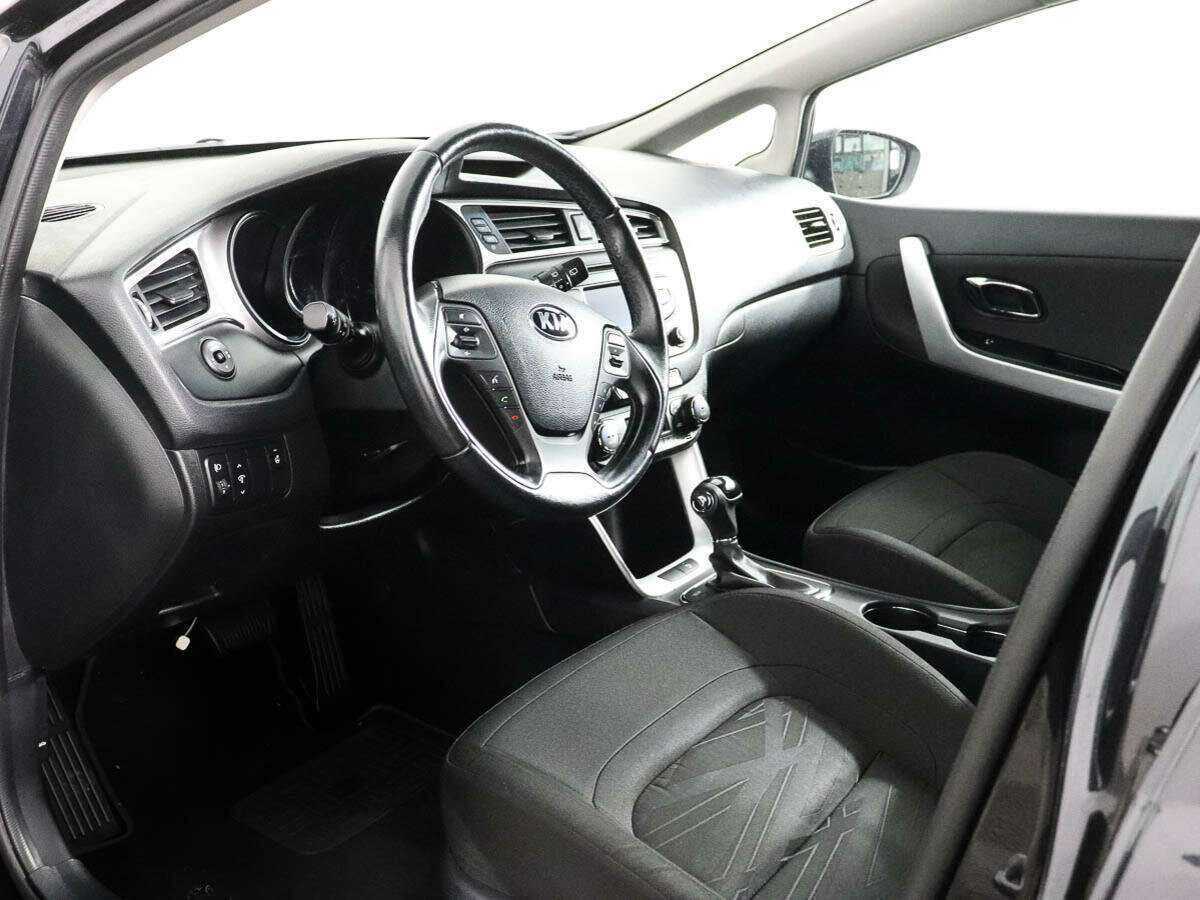Kia Ceed с пробегом — 2017 год. Фото: #6