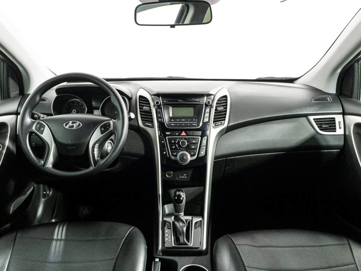 Hyundai i30 с пробегом — 2016 год. Фото: #12