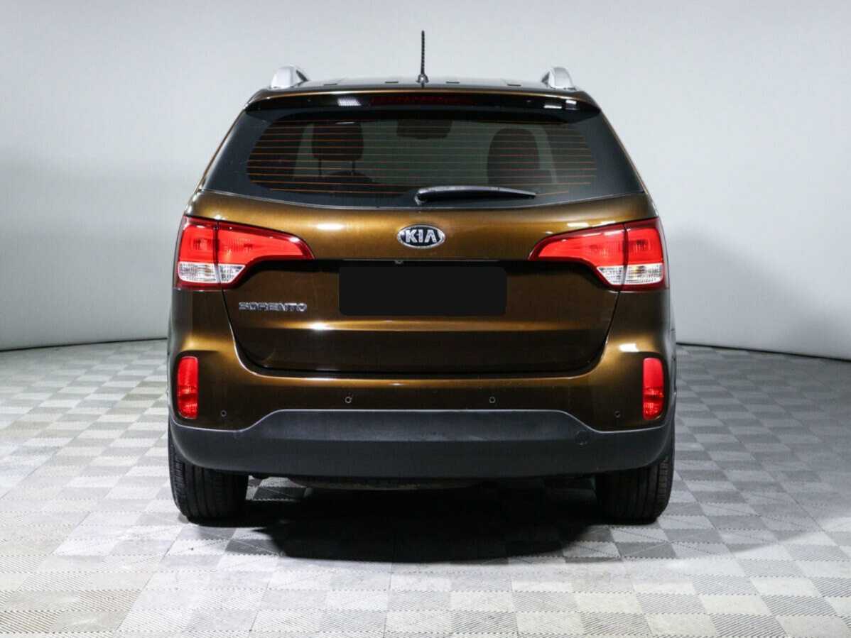 Kia Sorento с пробегом — 2014 год. Фото: #5