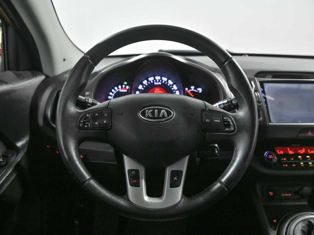 Kia Sportage с пробегом — 2012 год. Фото: #7