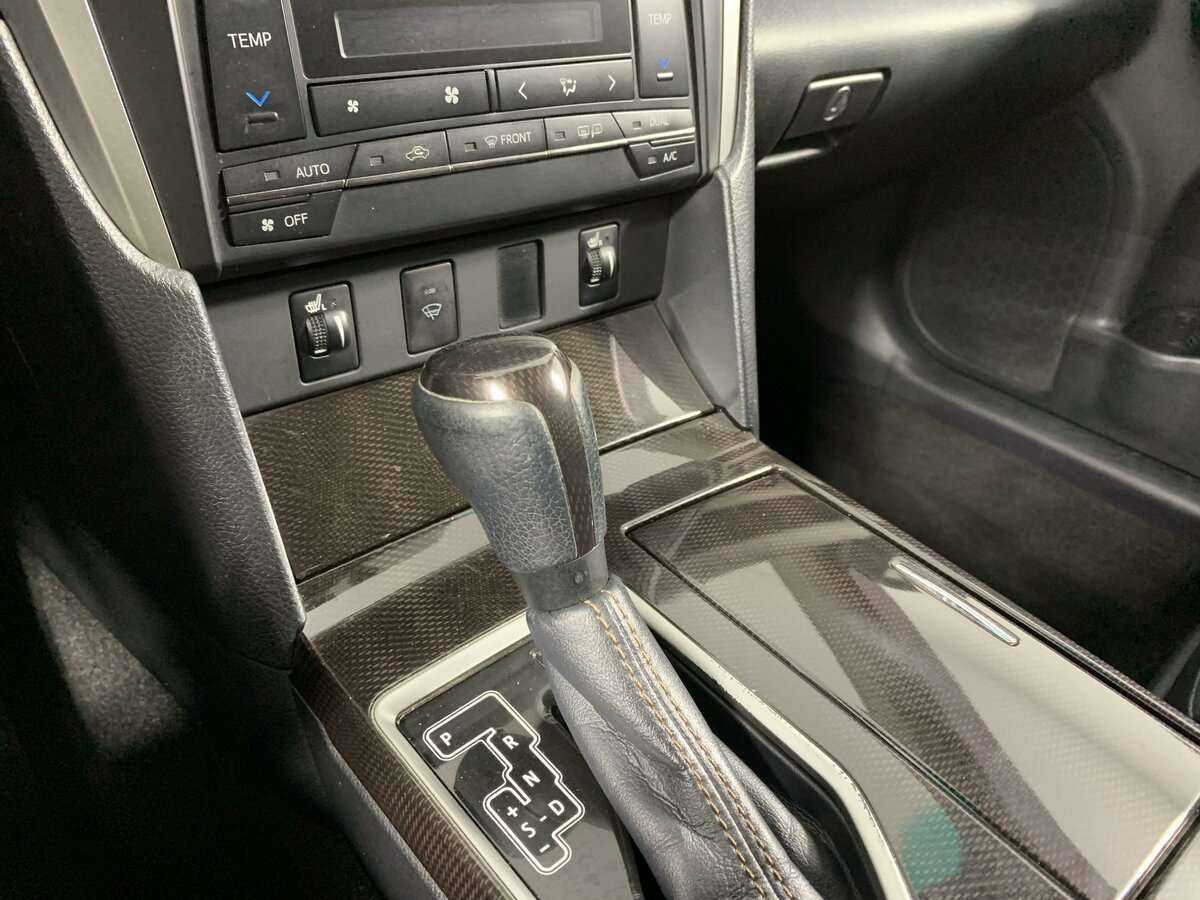 Toyota Camry с пробегом — 2016 год. Фото: #14