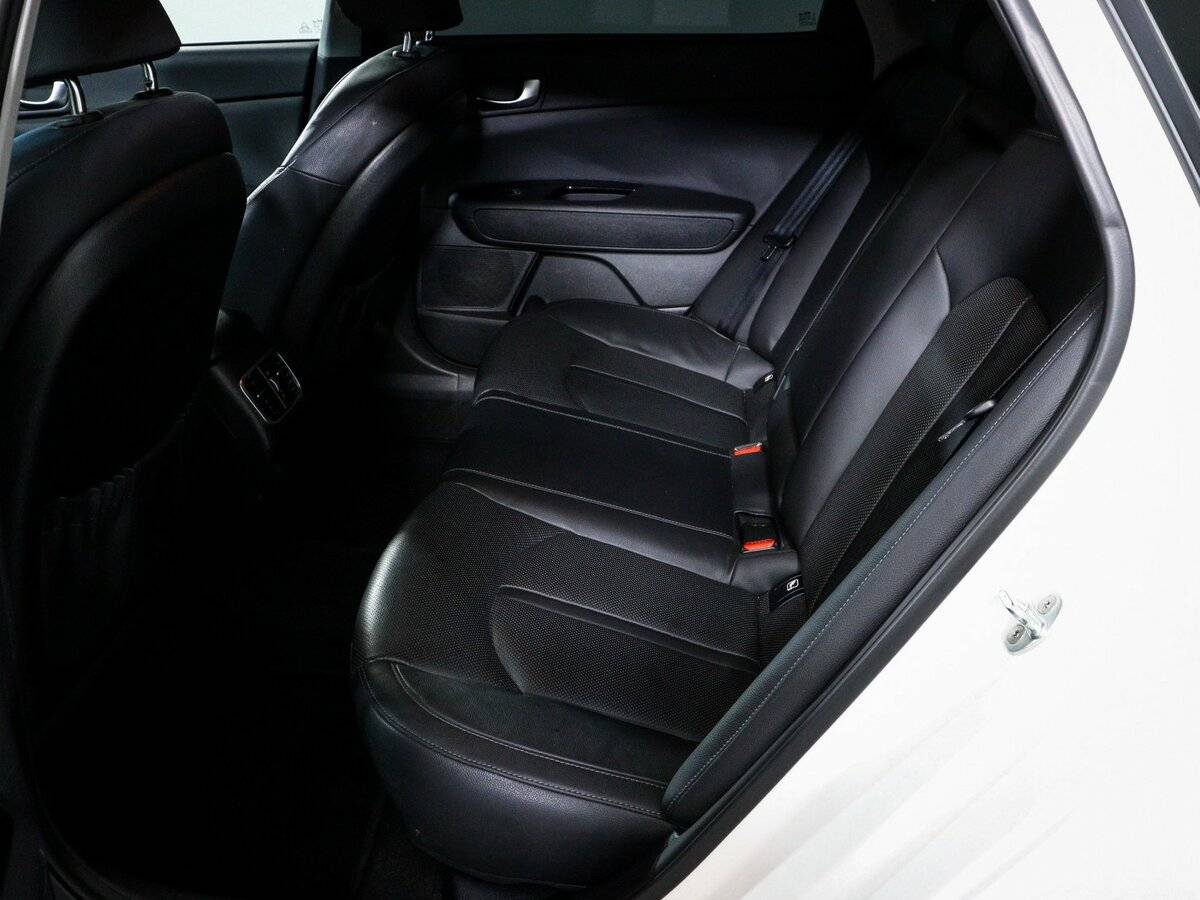 Kia Optima с пробегом — 2020 год. Фото: #9