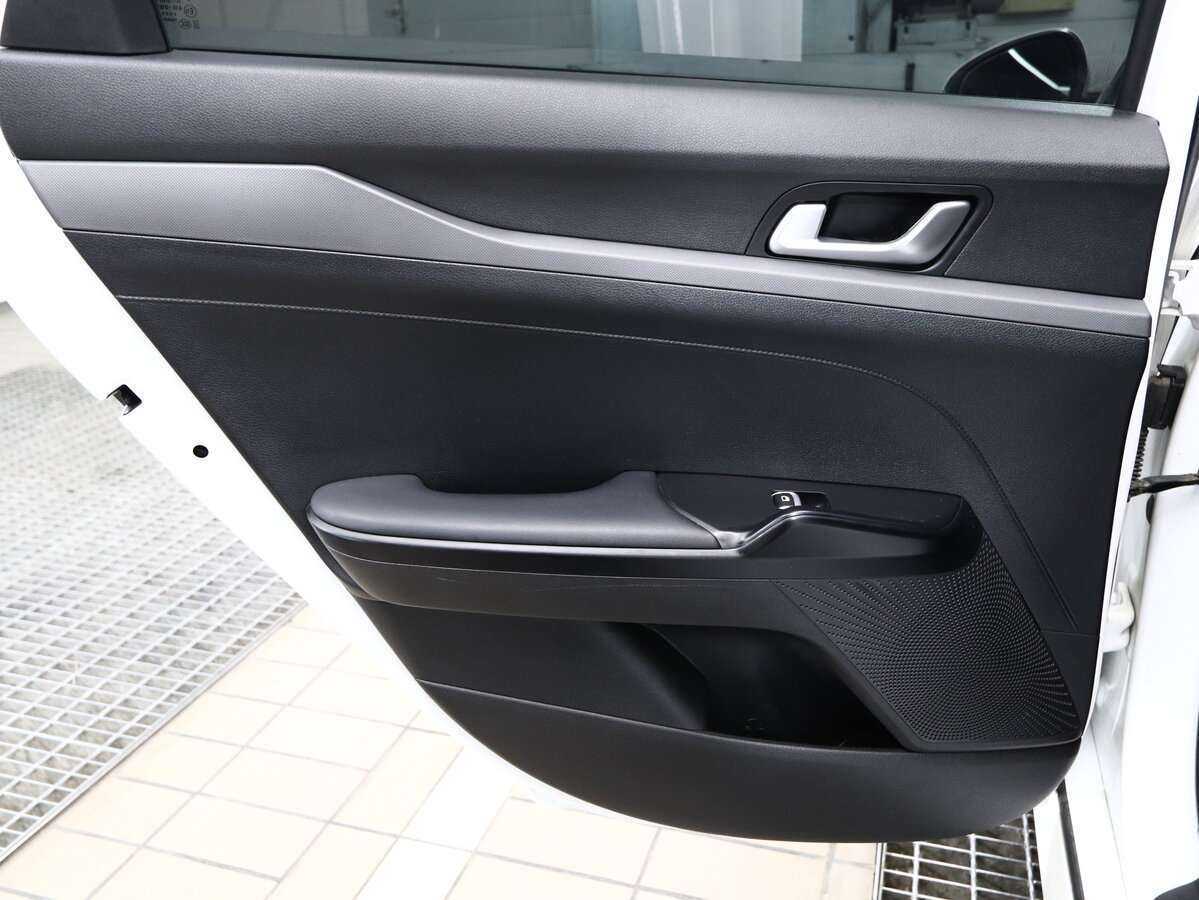 Kia K5 с пробегом — 2021 год. Фото: #10