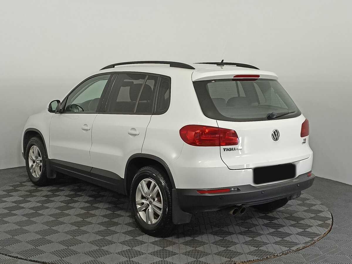 Volkswagen Tiguan с пробегом — 2014 год. Фото: #6