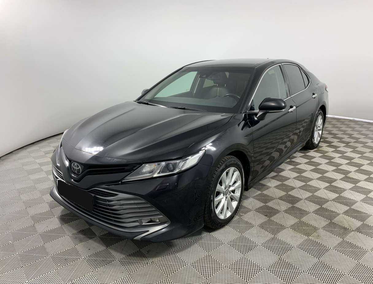 Toyota Camry с пробегом — 2019 год. Фото: #0