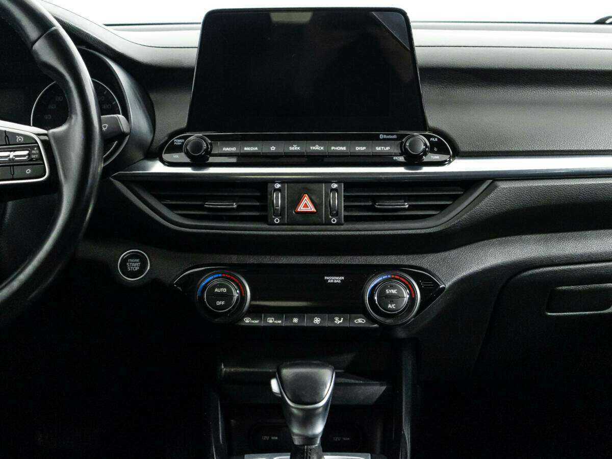 Kia Cerato с пробегом — 2020 год. Фото: #13