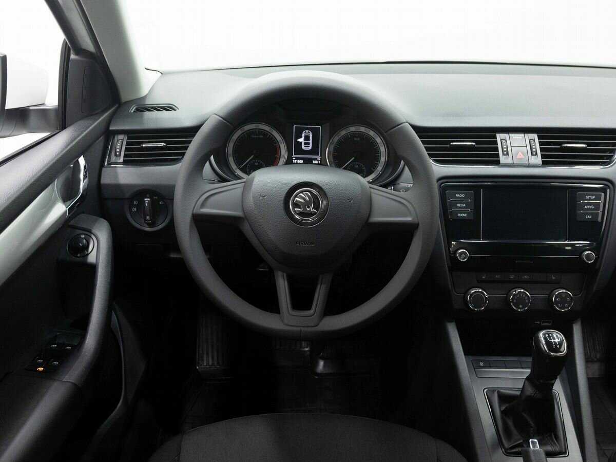 Skoda Octavia с пробегом — 2019 год. Фото: #14