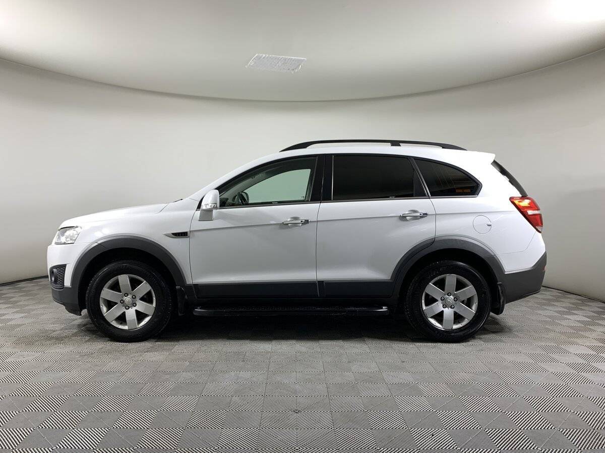 Chevrolet Captiva с пробегом — 2014 год. Фото: #7