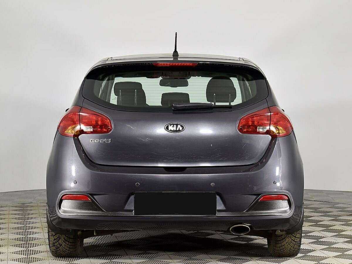 Kia Ceed с пробегом — 2015 год. Фото: #3
