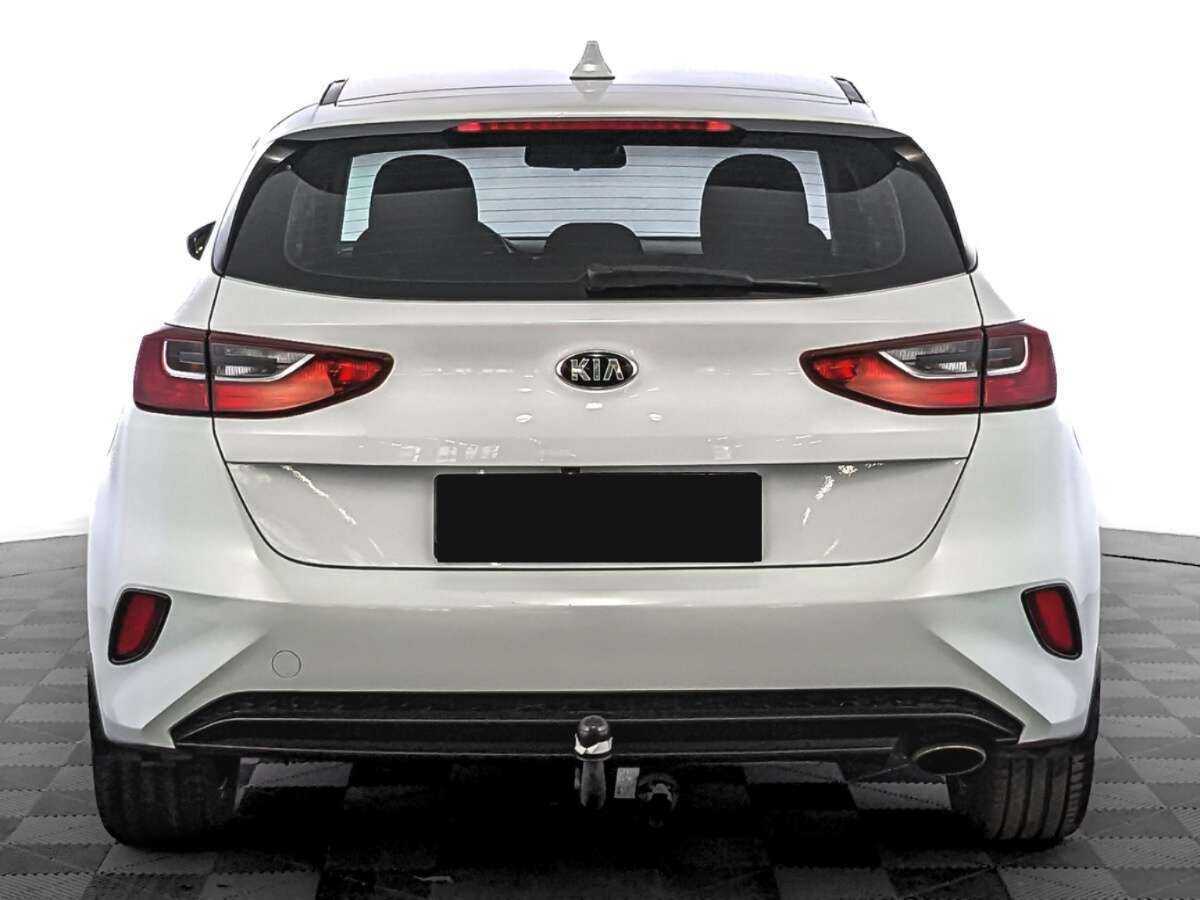 Kia Ceed с пробегом — 2018 год. Фото: #5