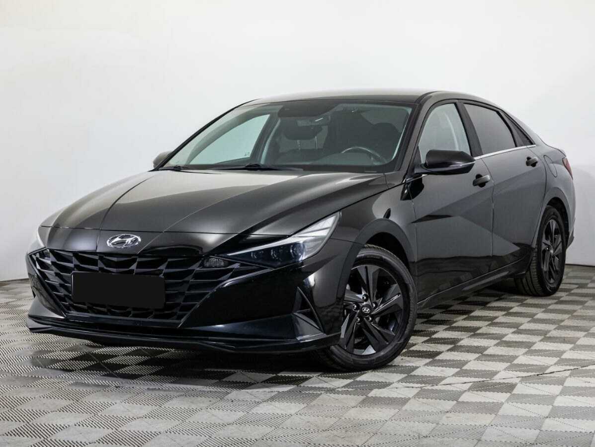 Hyundai Elantra с пробегом — 2020 год. Фото: #0